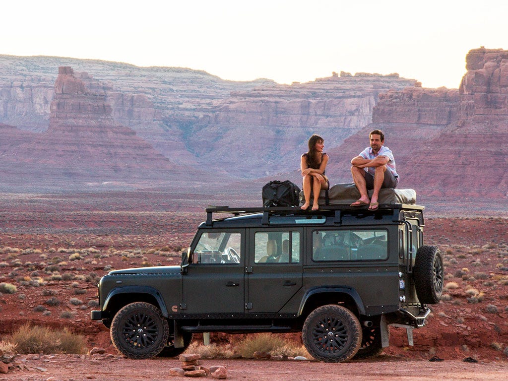 Land Rover Defender 110 (1983-2016) Slimline II Roof Rack Kit - Image 7