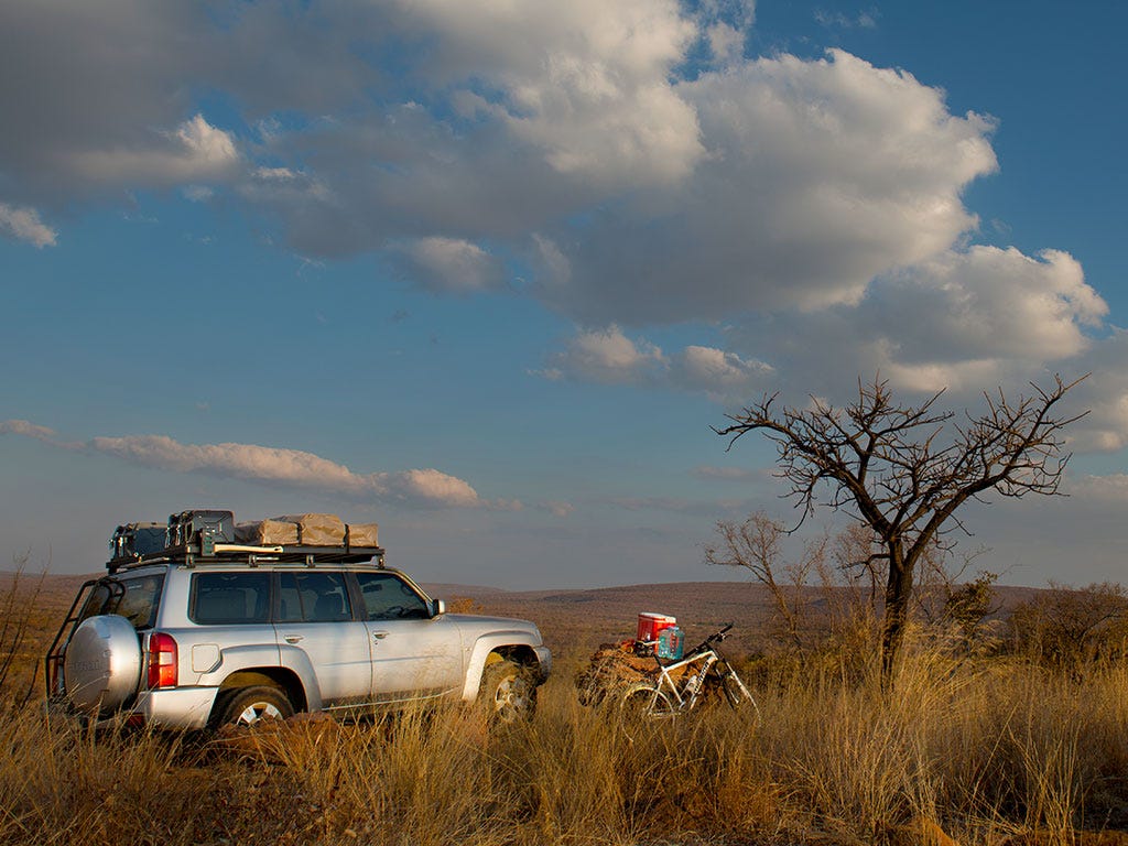 Nissan Patrol Y61 Slimline II Roof Rack Kit - Image 3