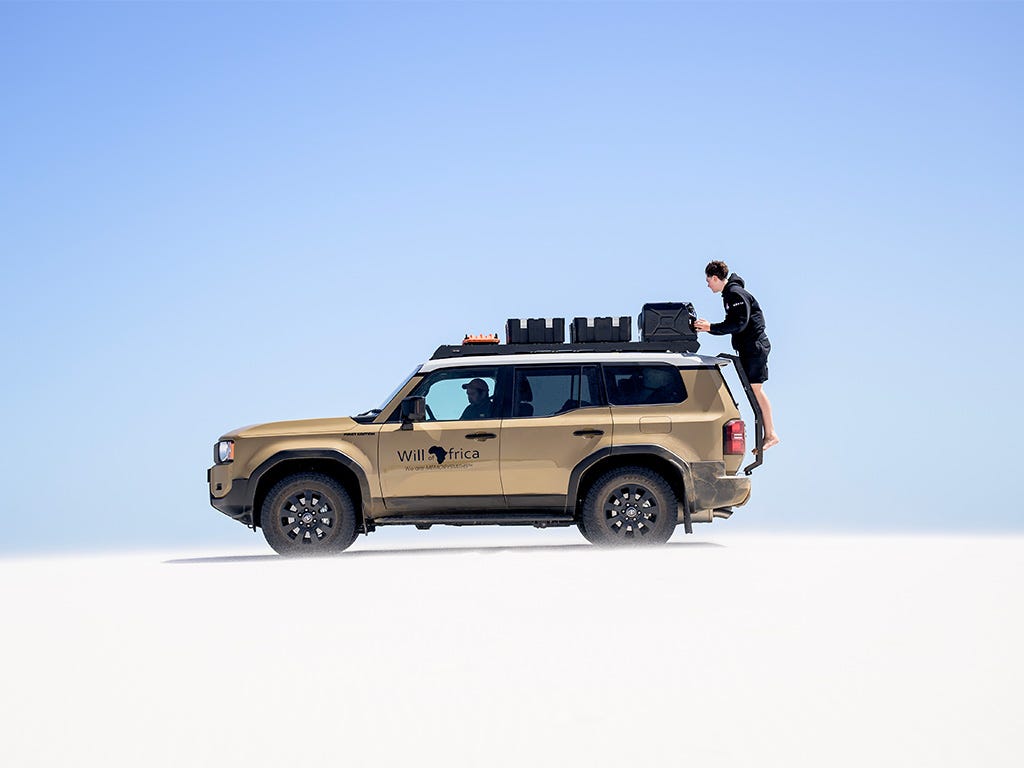 Toyota Land Cruiser Prado 250 (2024-Current) Slimsport Roof Rack Kit / Light Bar Ready - Image 6