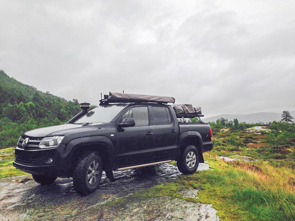 Volkswagen Amarok (2010-2022) Slimline II Roof Rack Kit - Image 8